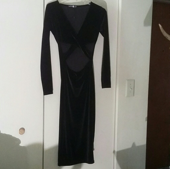 Statement Sexy Gothic Slashed Dress NWT - Picture 7 of 7